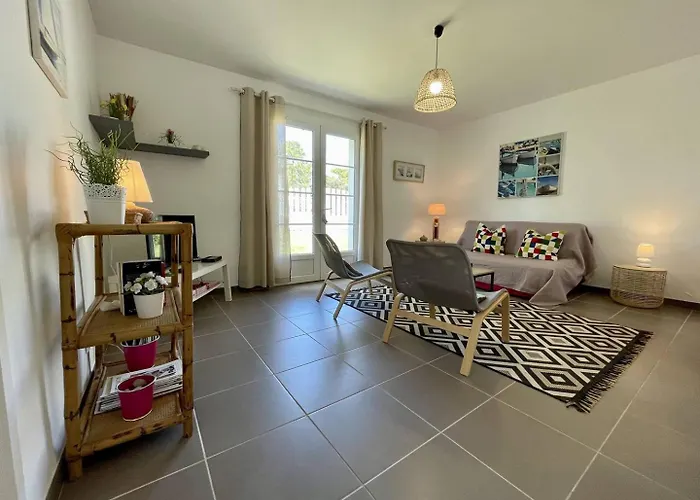 Maison 3 Pieces 4 Couchages Georges D'oleron Sgo000-121 *